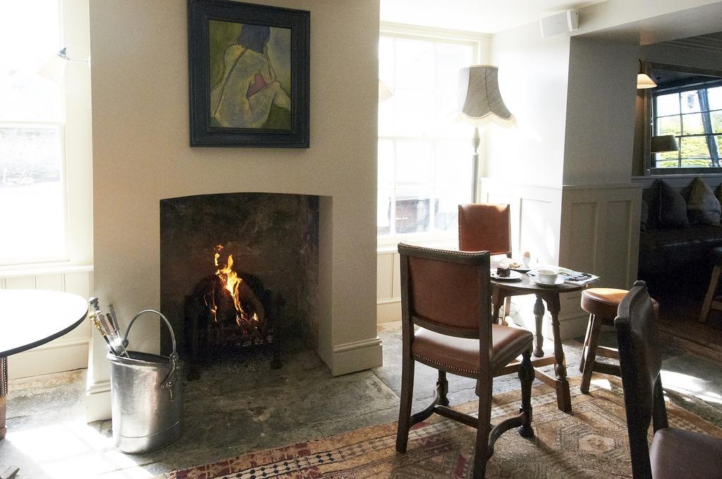 The Swan Hotel Wedmore Buitenkant foto