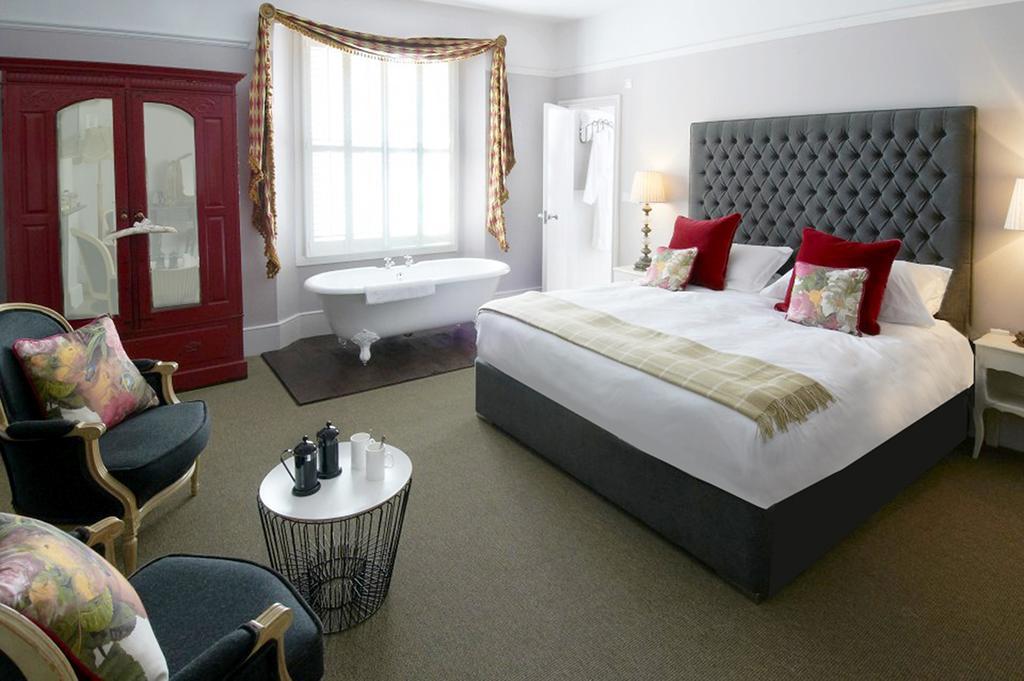 The Swan Hotel Wedmore Buitenkant foto