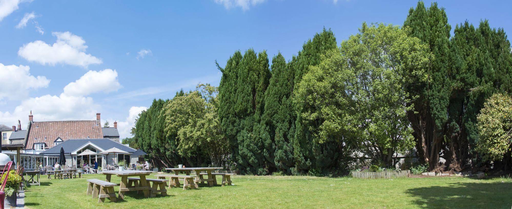 The Swan Hotel Wedmore Buitenkant foto