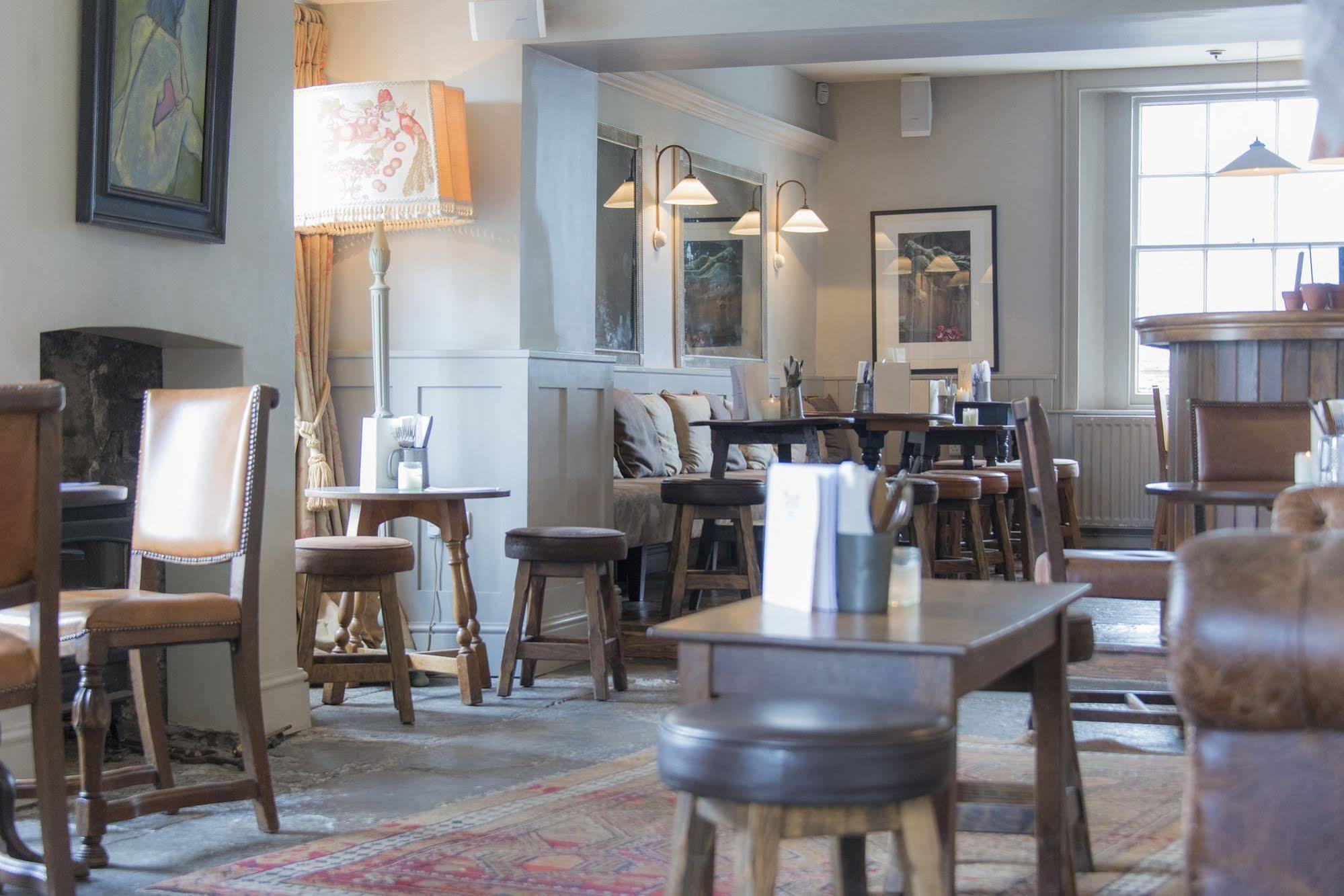 The Swan Hotel Wedmore Buitenkant foto